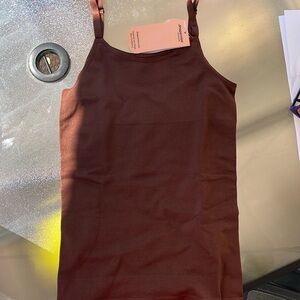 NWT Shapermint scoop neck cami